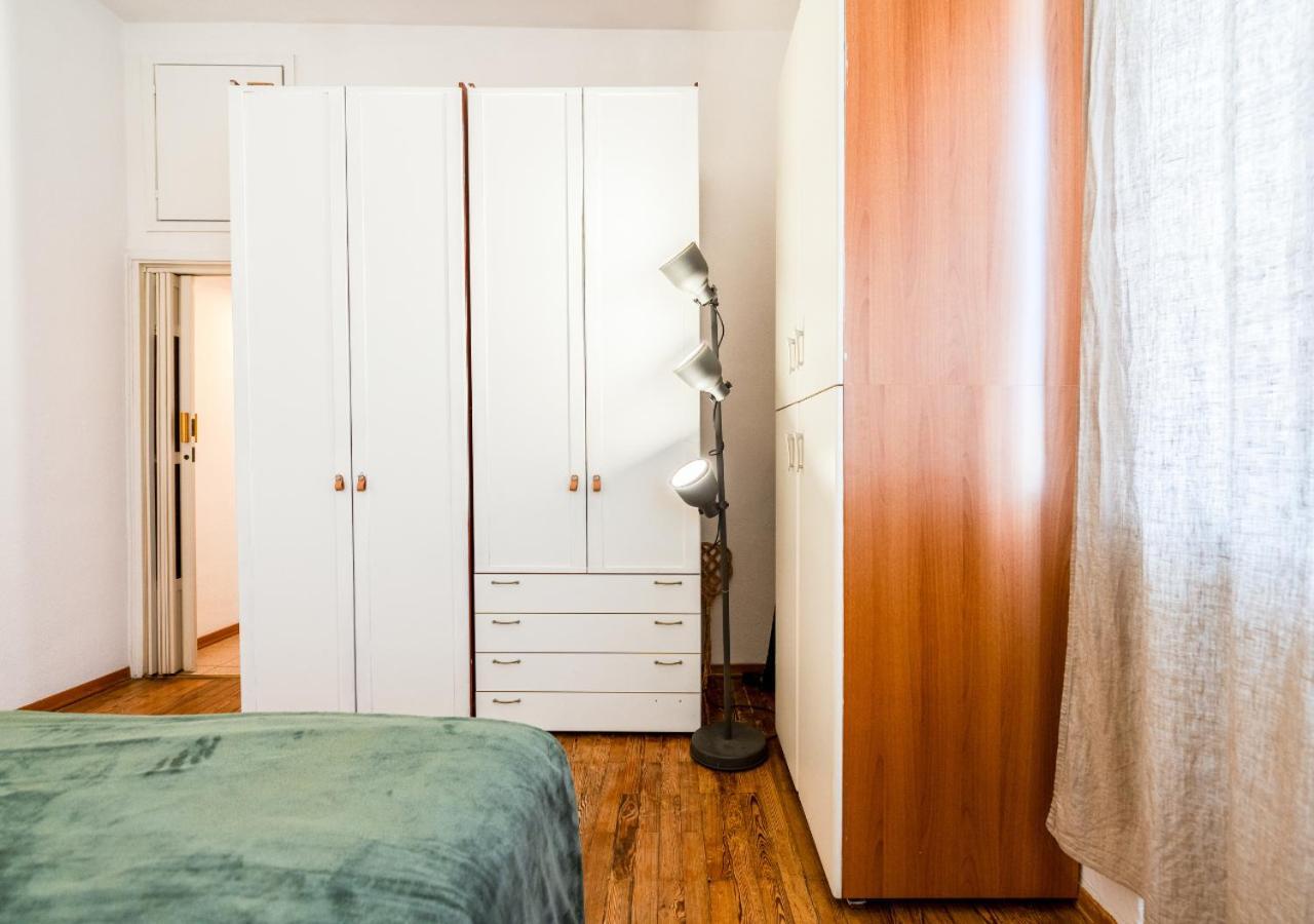 Milanese Elegance - 15 Minutes Duomo Apartamento Exterior foto