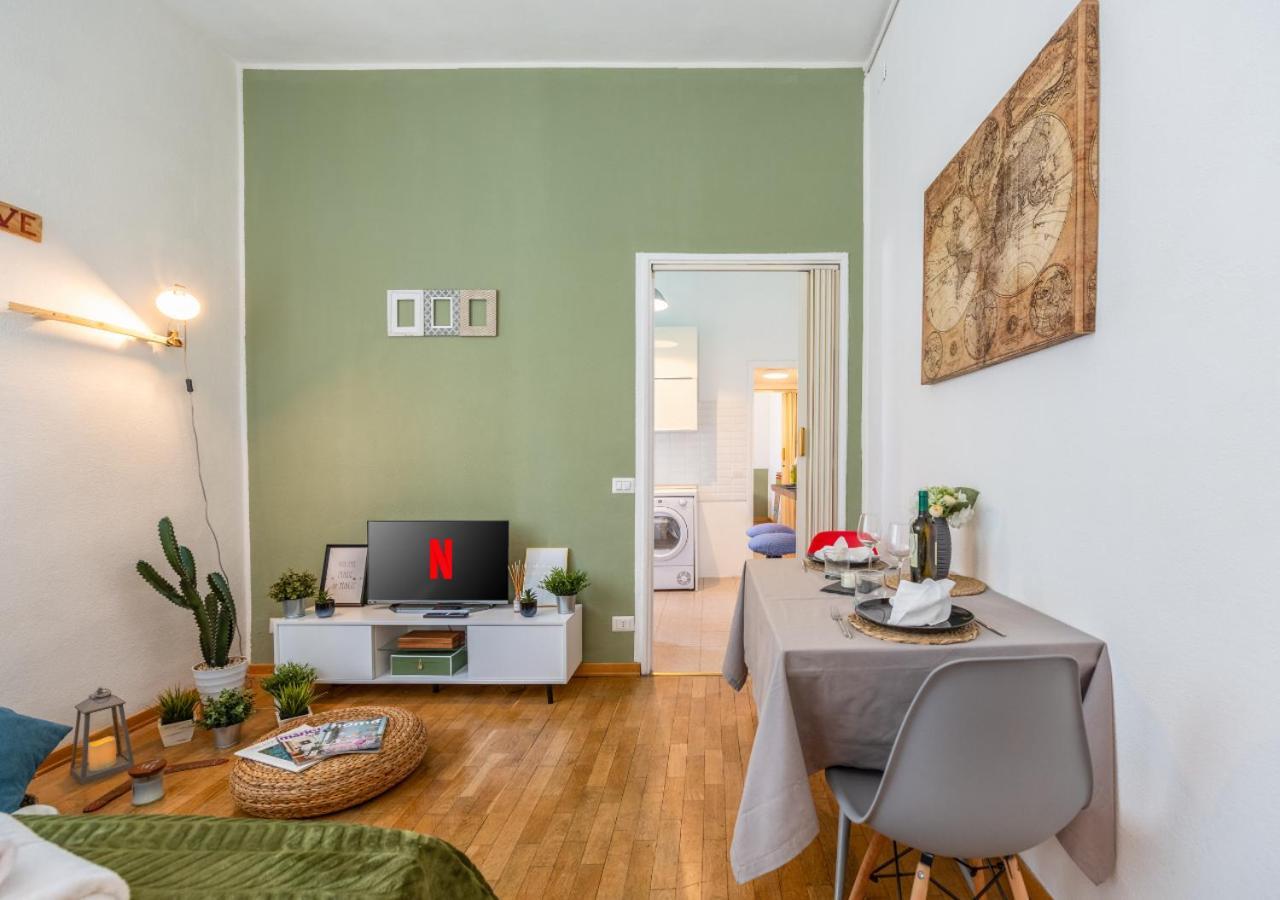 Milanese Elegance - 15 Minutes Duomo Apartamento Exterior foto